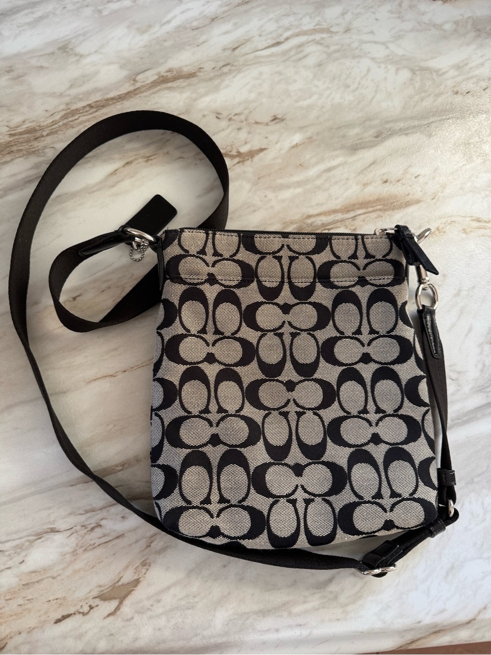 Coach Small Signature Canvas Crossbody - Picture 4 of 4